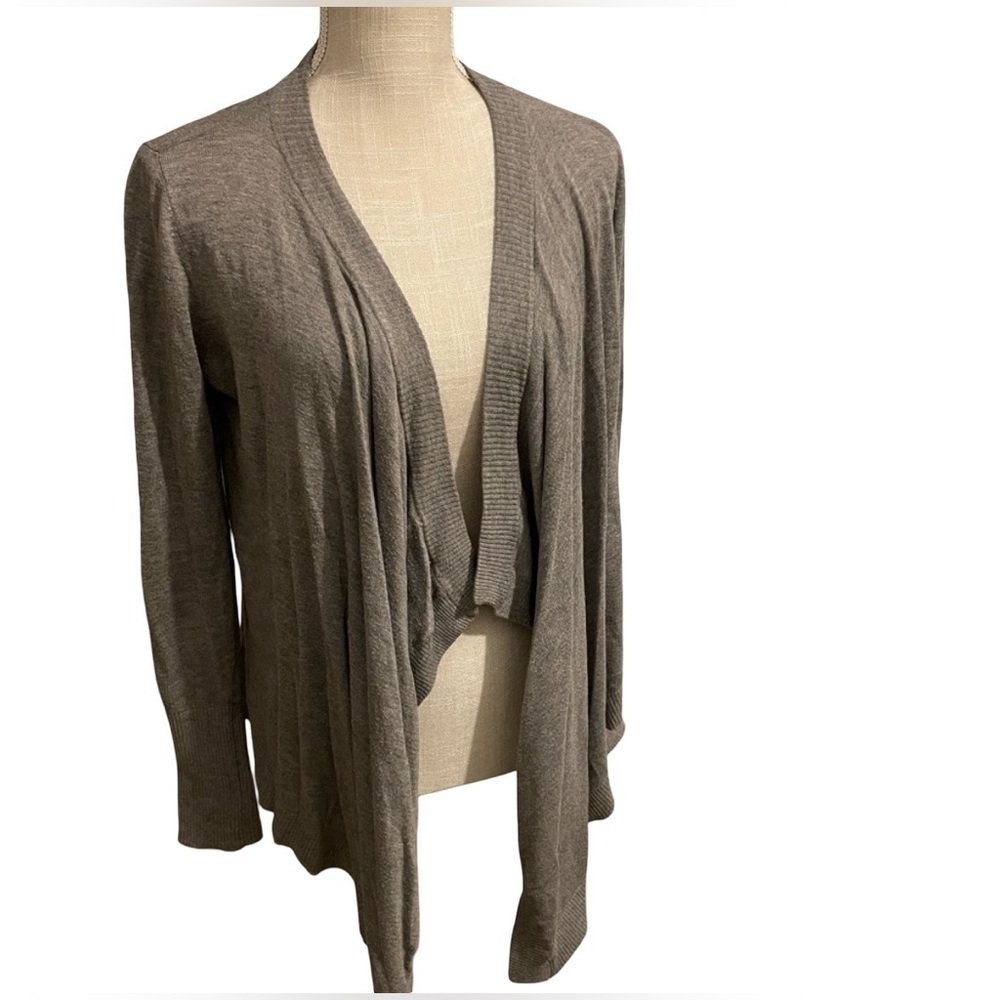 Ann Taylor Gray Open Shawl Cardigan